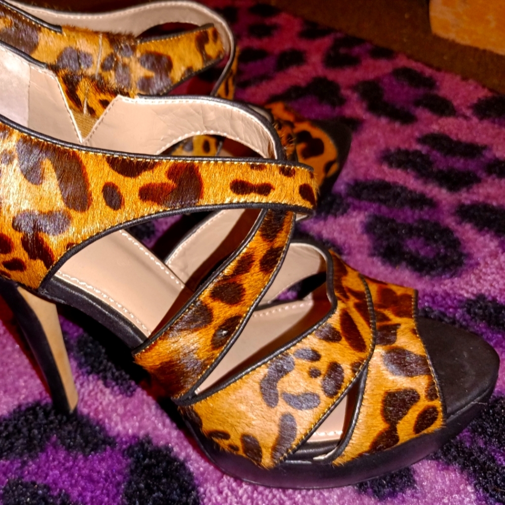 Vince Camuto Heels